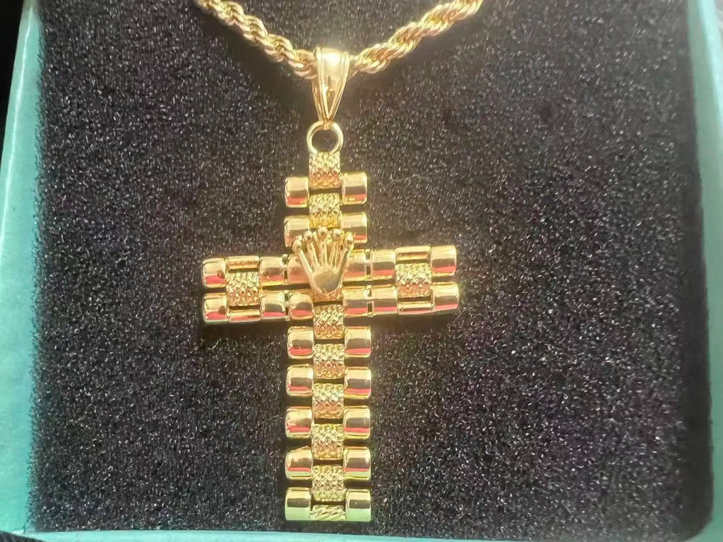 Hip Hop Stainless Steel Cross Catholic Pendant Men Women Gold Vintage Religious Jesus Prayer Amulet Jewelry Gifts