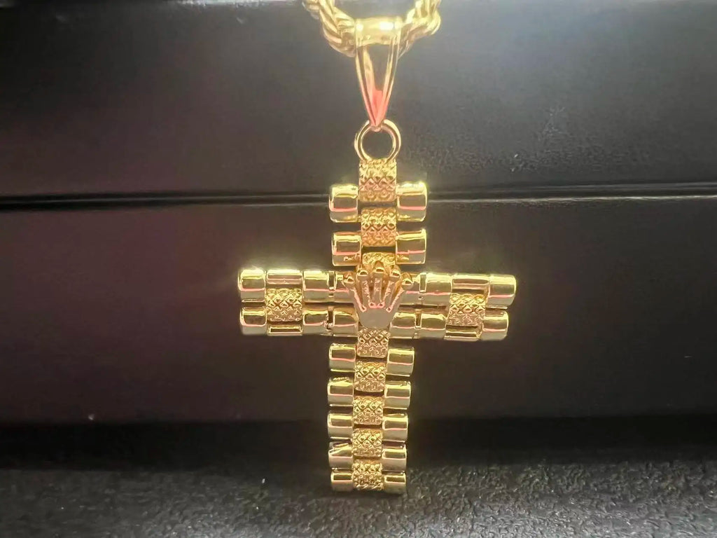 Hip Hop Stainless Steel Cross Catholic Pendant Men Women Gold Vintage Religious Jesus Prayer Amulet Jewelry Gifts