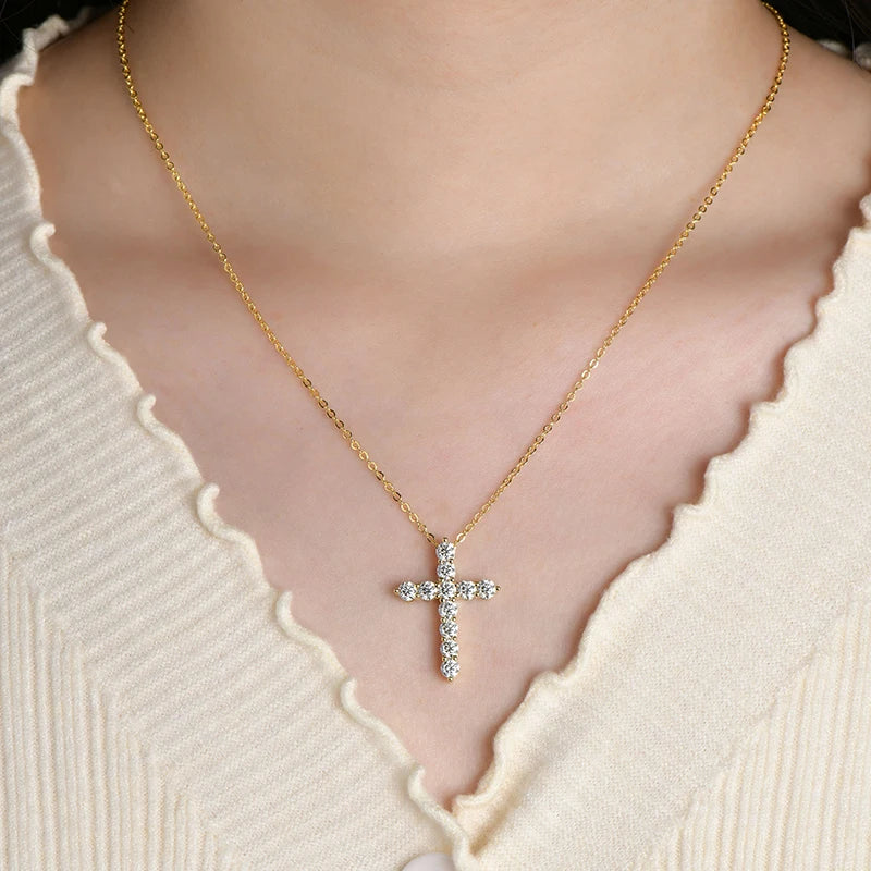 Luxury Sparkling Personalization Religious Jewelry Gifts 3.5mm D Color VVS1 Moissanite Cross Pendant Necklace